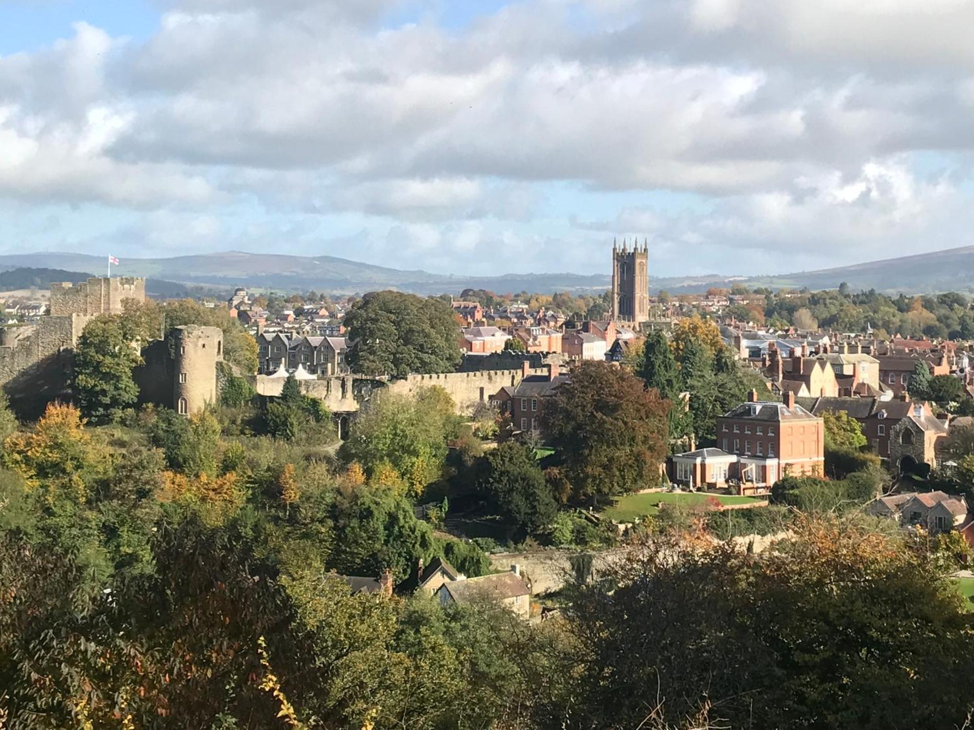 Bell Cottage By Ludlow Castle With Onsite Parking Exterior foto