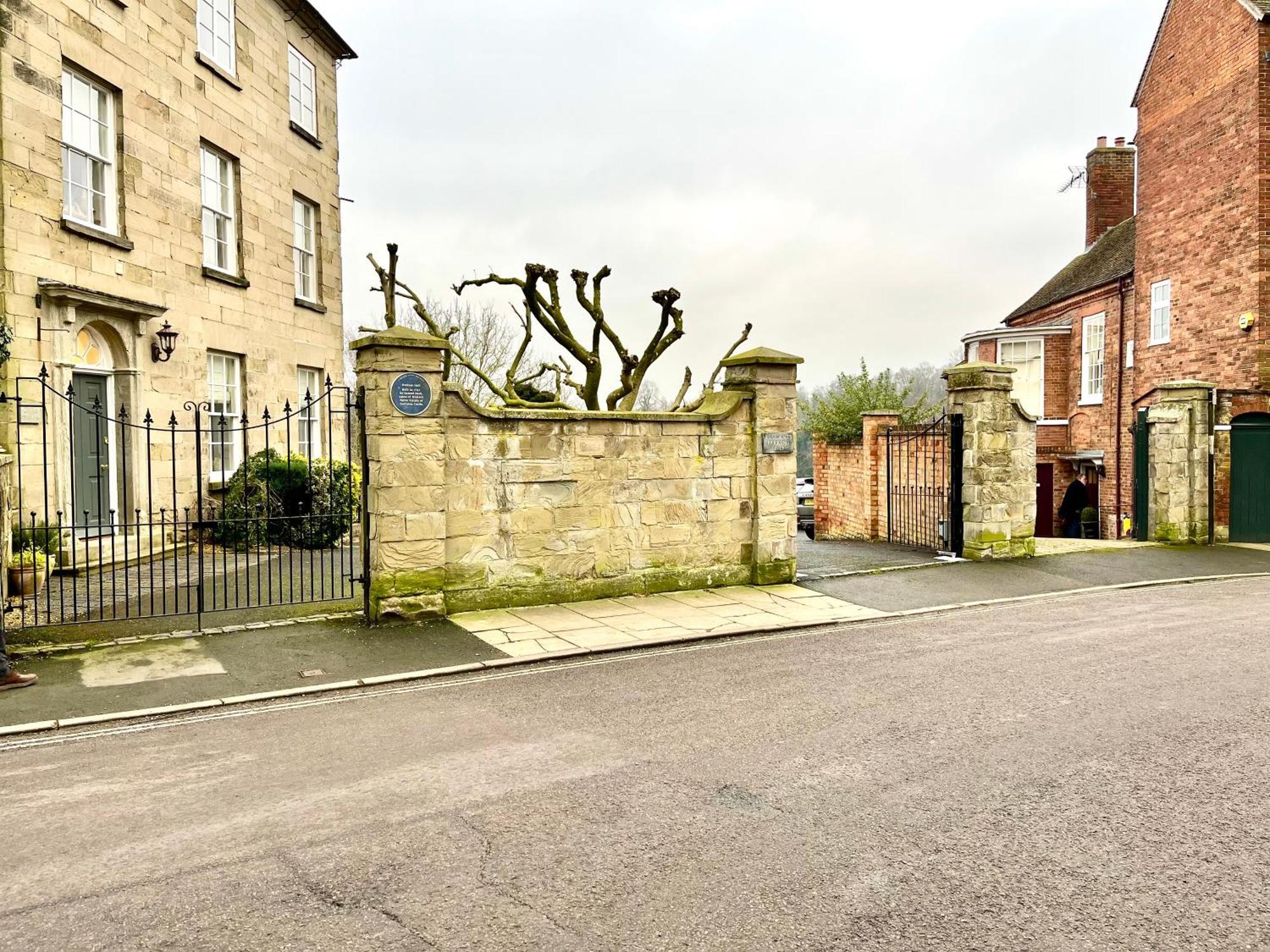 Bell Cottage By Ludlow Castle With Onsite Parking Exterior foto